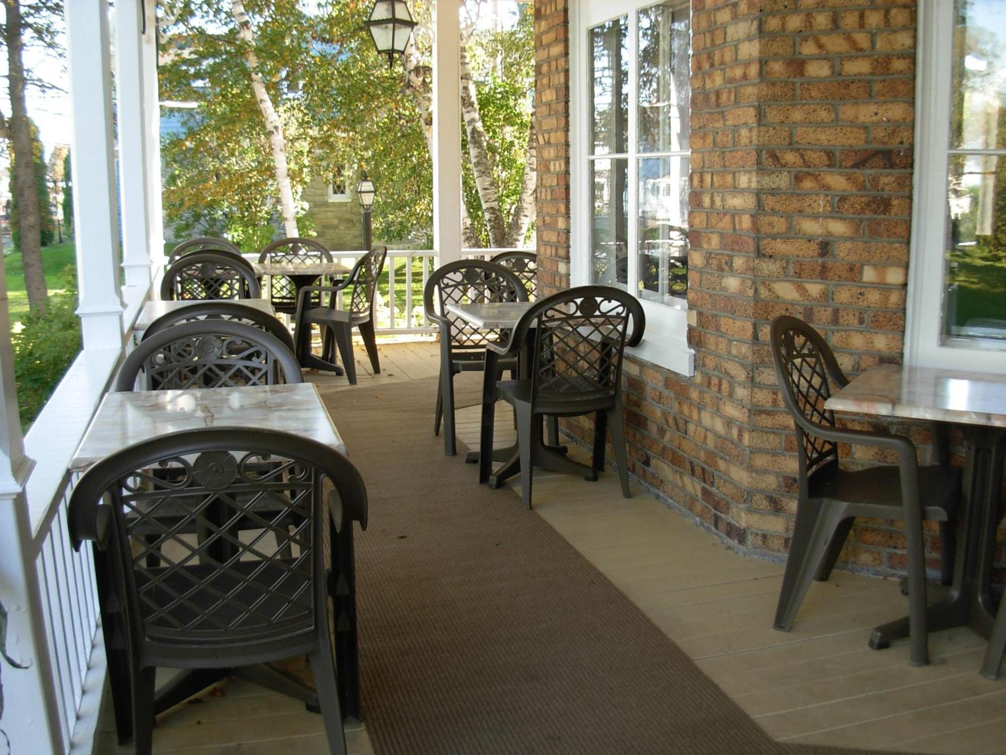 Chez Truchon Bistro-Auberge La Malbaie Εξωτερικό φωτογραφία