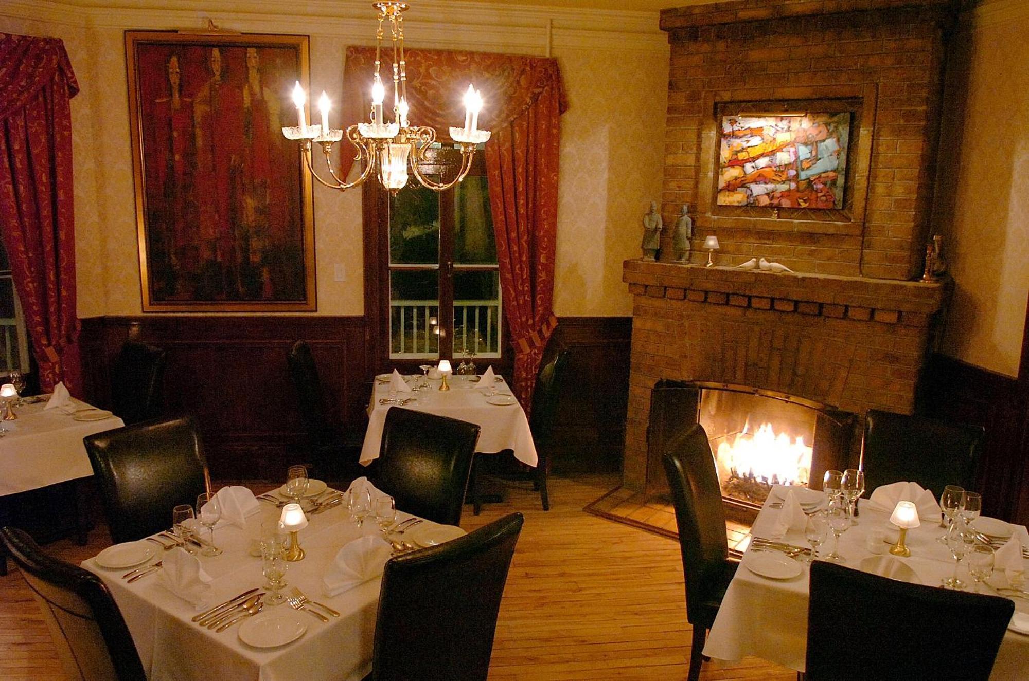 Chez Truchon Bistro-Auberge La Malbaie Εξωτερικό φωτογραφία